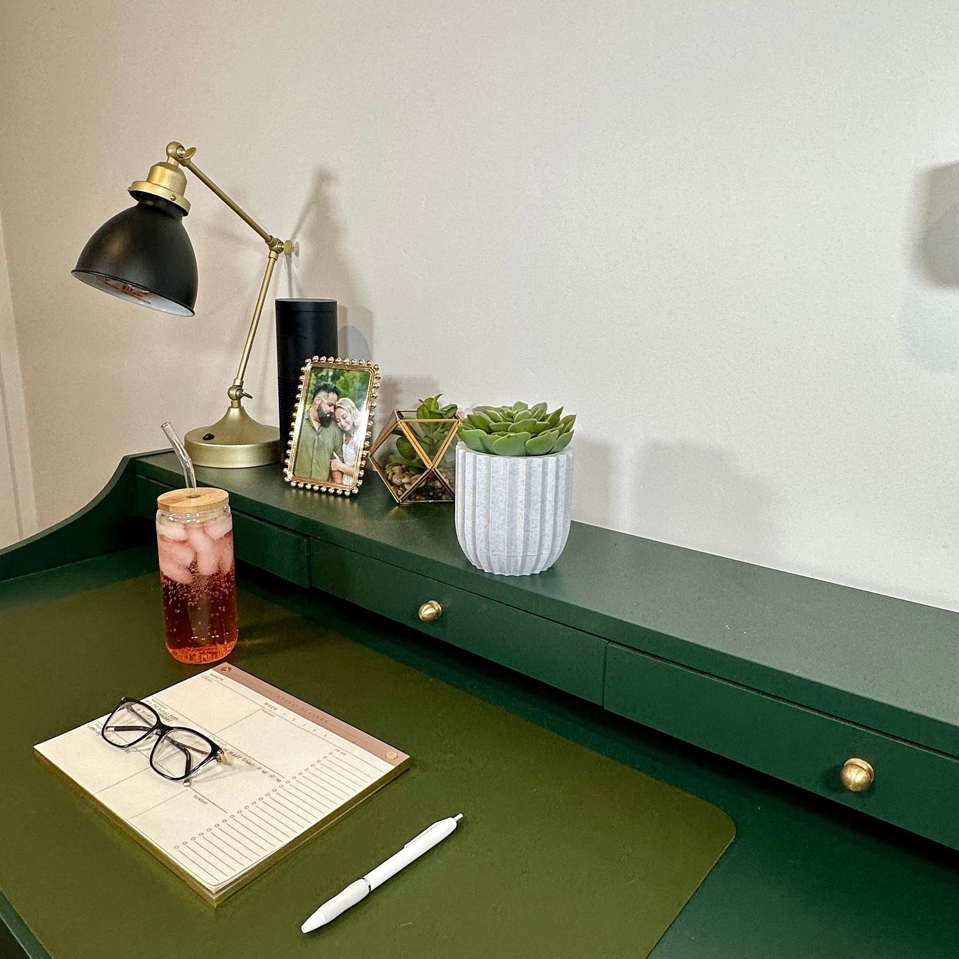 Modern Desk Planter