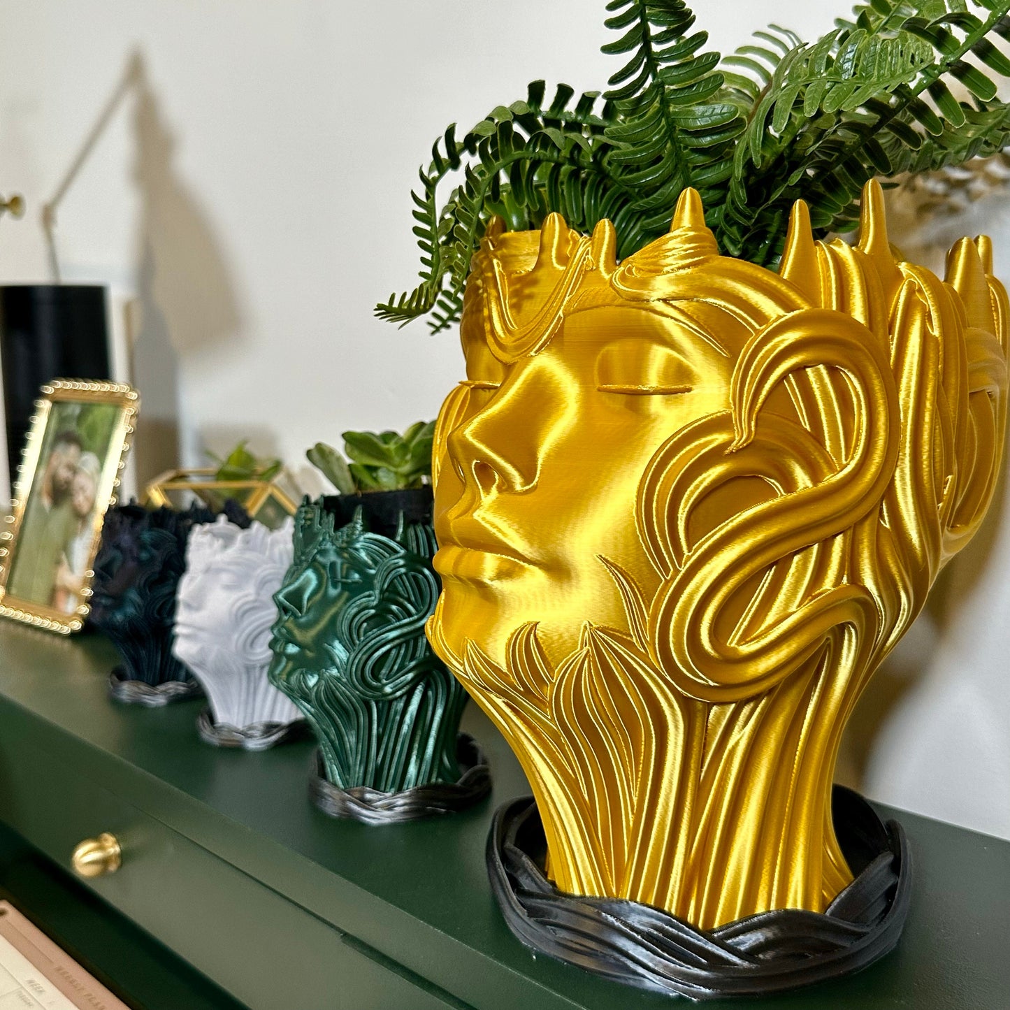 Womens Head Planter