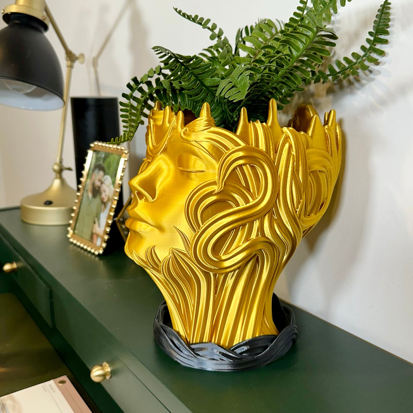 Womens Head Planter