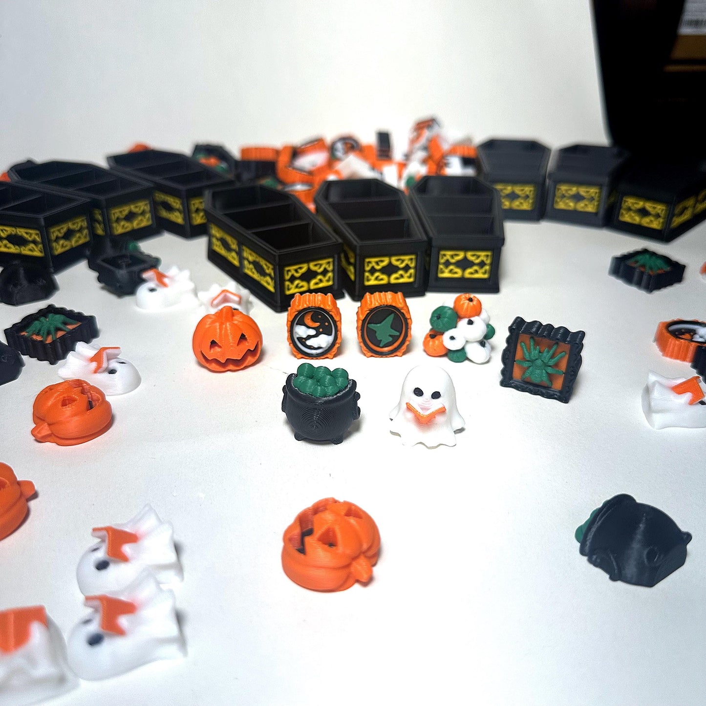 Spooky Coffin Clicker Keychain