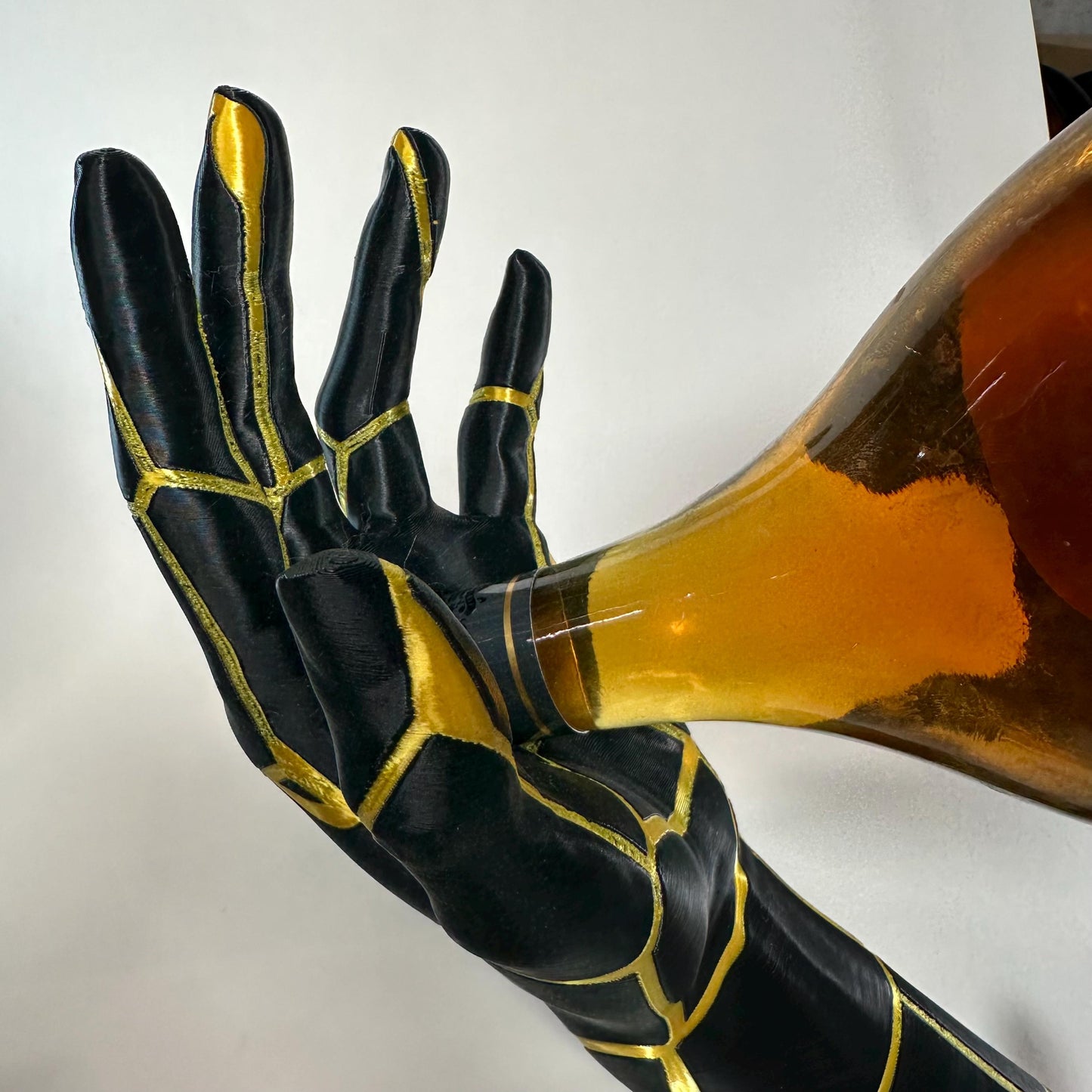 Kintsugi Inspired Wine Bottle Holder