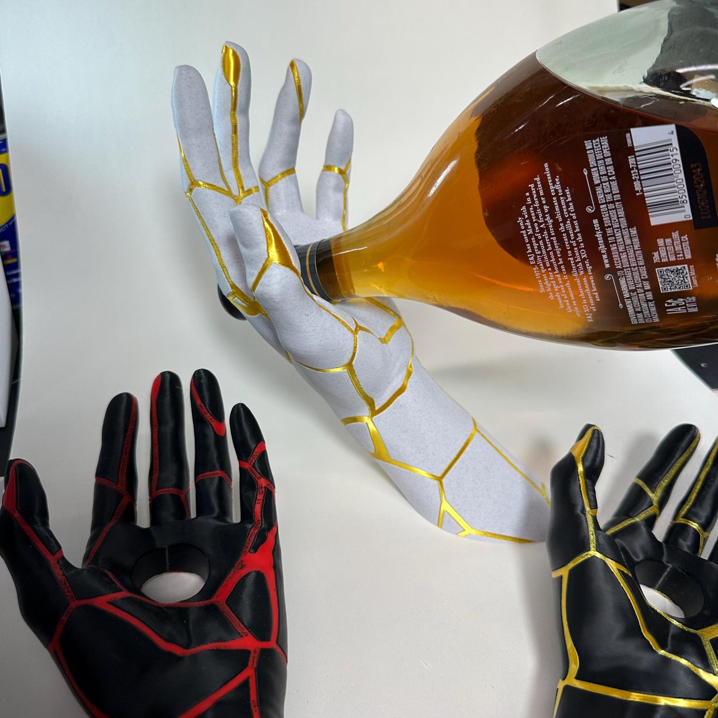 Kintsugi Inspired Wine Bottle Holder